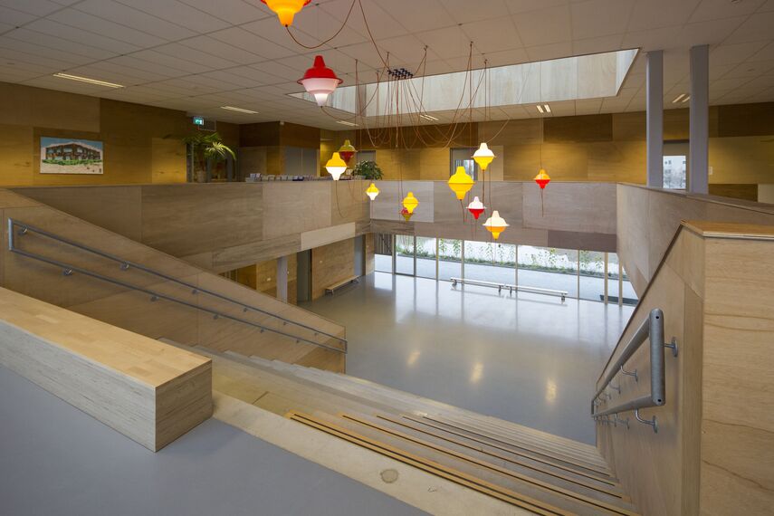 CS 38-SL Cancelled Systems and SlimLine 38 Windows - Boarding school Children's Campus Zuidas located in Amsterdam, The Netherlands