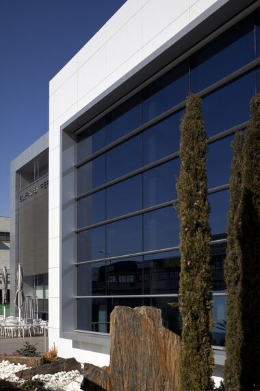 EcoSystem 50 Doors, ConceptSystem 77 Windows, ConceptSystem 77 Doors, EcoSystem 50 Windows and ConceptWall 50 Façades - Ferbocar located in Madrid, Spain