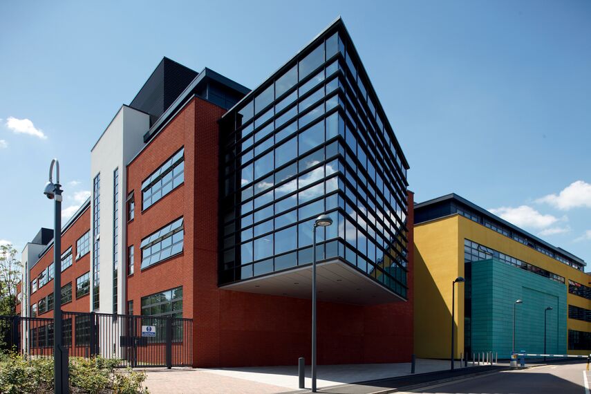 ConceptWall 50 Façades - West Herts College located in West Herts, United Kingdom