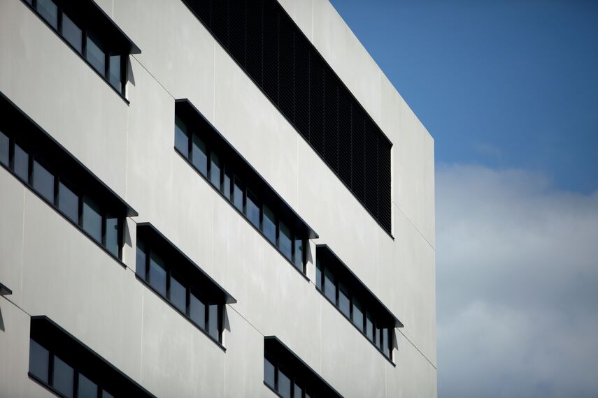 ConceptWall 50 Façades - Office building Severn Trent Headquarters located in Coventry, United Kingdom