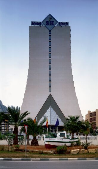 ConceptWall 50 Façades - Hotel/Holiday complex Hotel SH Ifach located in Calpe, Spain