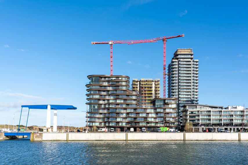 MasterLine 8 Windows - One Baelskaai located in Oostende, Belgium