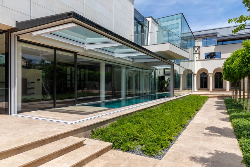 HiFinity Sliding & Folding - Villa JCV located in Bucharest, Romania
