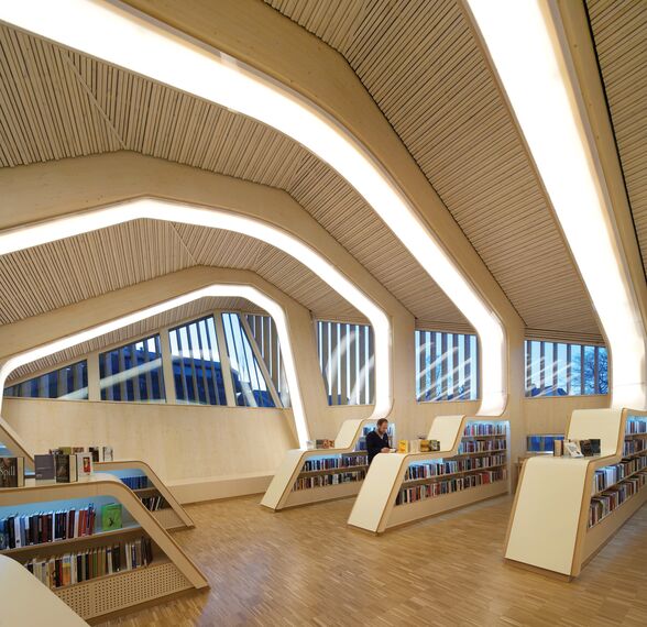 CW 50-HI Façades and CS 59Pa Automatic Door Doors - Library Vennesla Library located inNorway