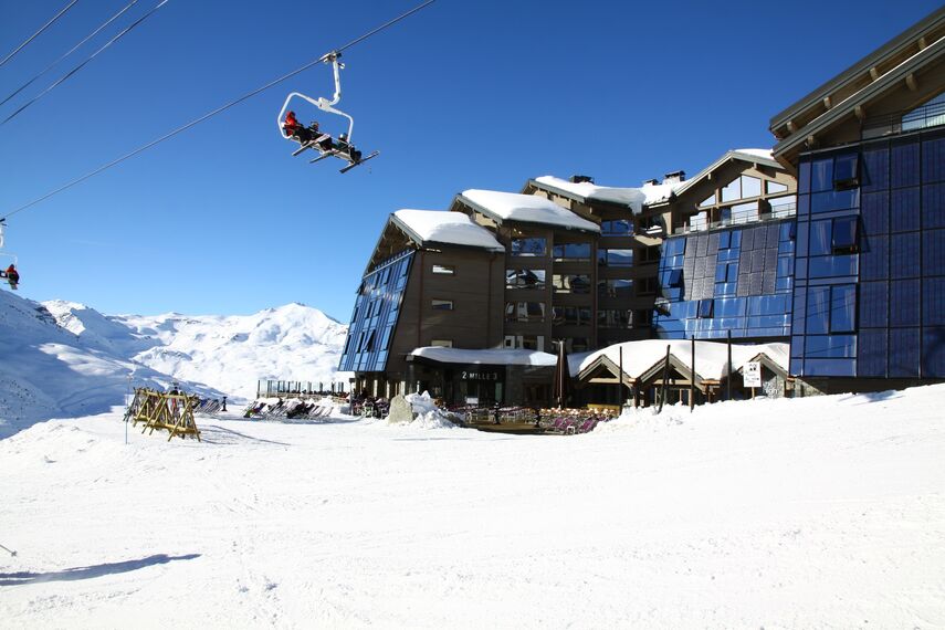 CW 60-Solar Façades - Hotel Altapura located in Val Thorens, France