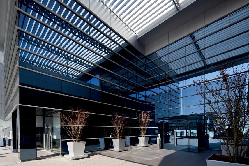 EcoSystem 50 Doors, ConceptSystem 77 Windows, ConceptSystem 77 Doors, EcoSystem 50 Windows and ConceptWall 50 Façades - Ferbocar located in Madrid, Spain