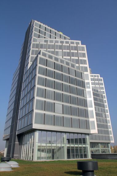 CW 86 Standard Façades and CW 86-EF Façades - Business center Sopharma Litex Business Towers located in Sofia, Bulgaria