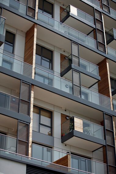 ConceptPatio 130 Sliding & Folding - Greenwich Peninsula located in Greenwich, United Kingdom