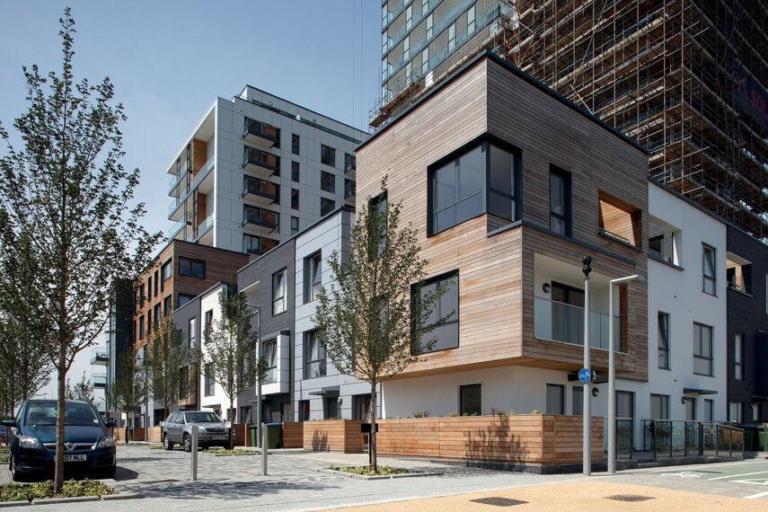 ConceptPatio 130 Sliding & Folding - Greenwich Peninsula located in Greenwich, United Kingdom