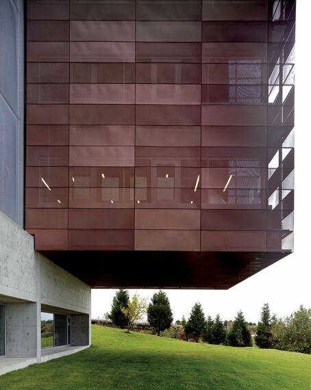 ConceptWall 50 Façades - Bank Yapi Kredi Bank Academy located in Istanbul, Turkey