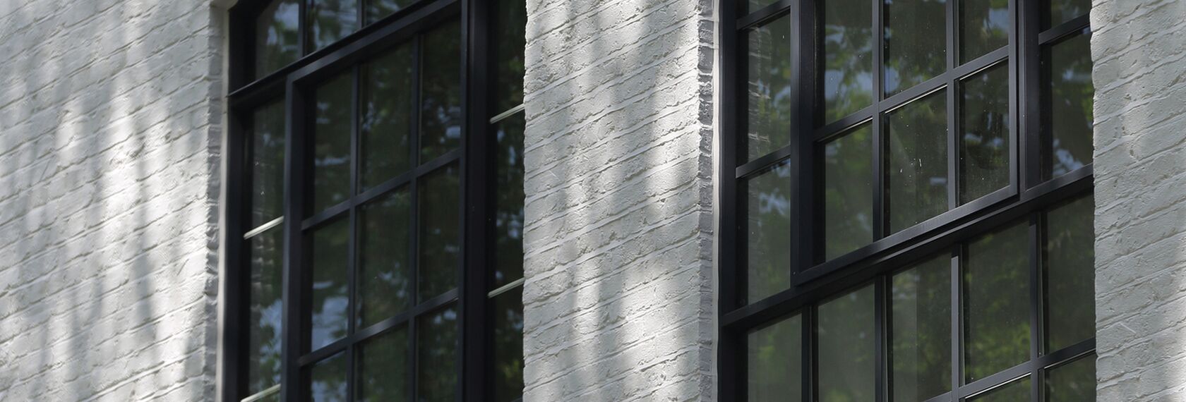 CS 38-SL Cancelled Systems, ConceptSystem 77 Windows, ConceptPatio 130 Sliding & Folding, Vision 50 Doors and ConceptWall 50 Façades - Apartmentcomplex Paynes & Borthwick located in London, United Kingdom