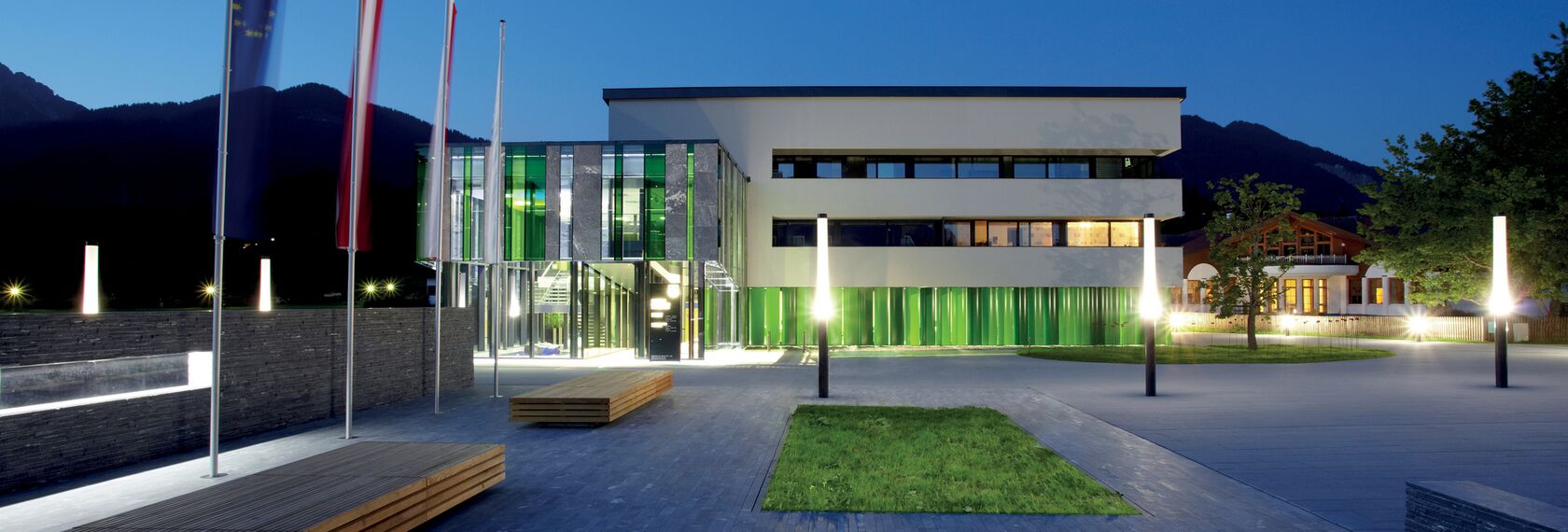 BriseSoleil 100 Solar Shading - Community centre Breitenwang Community Centre located in Breitenwang, Austria