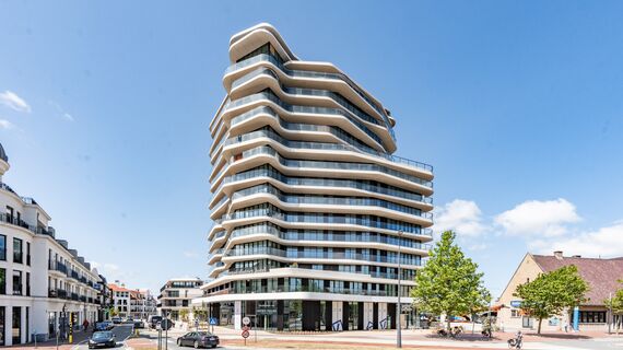 MasterPatio Sliding & Folding and MasterLine 8 Windows - Lake District Knokke located in Knokke-Heist, Belgium