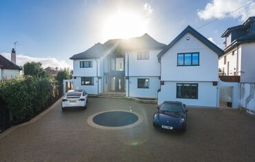 SlimLine 68 Windows, ConceptPatio 130 Sliding & Folding and ConceptSystem 77 Doors - Waters Edge located in Exeter, United Kingdom